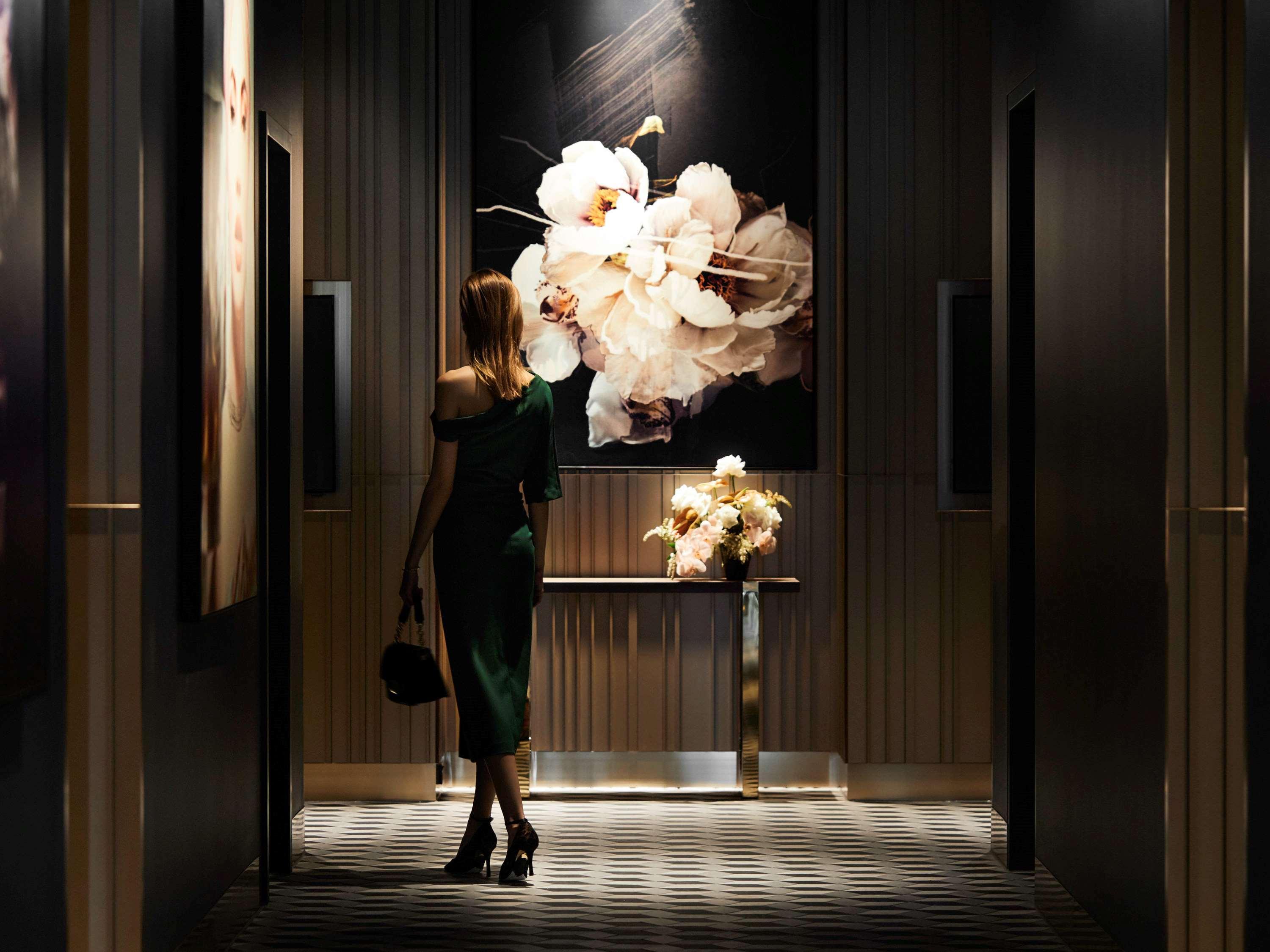 Hotel Chadstone Melbourne Mgallery Collection Zewnętrze zdjęcie The lobby of the Ritz-Carlton, Melbourne