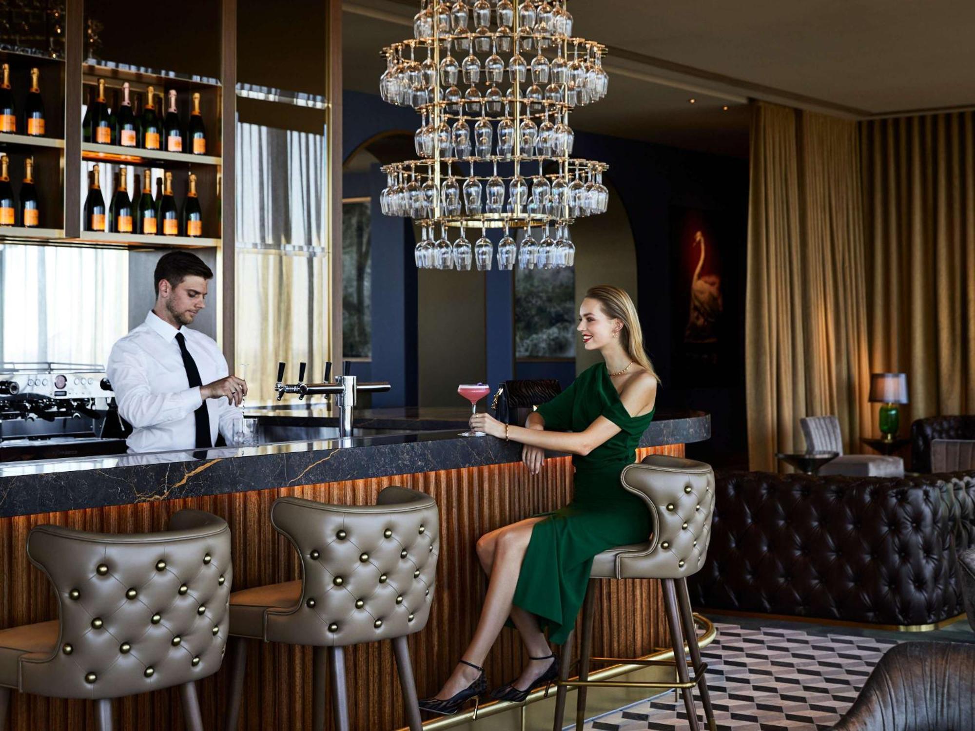 Hotel Chadstone Melbourne Mgallery Collection Zewnętrze zdjęcie The bar at the 101 lounge